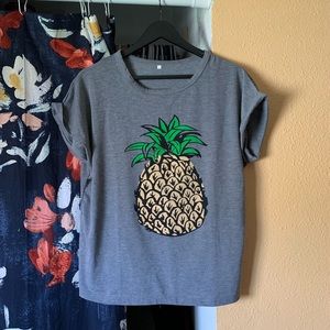 pineapple tee | never worn